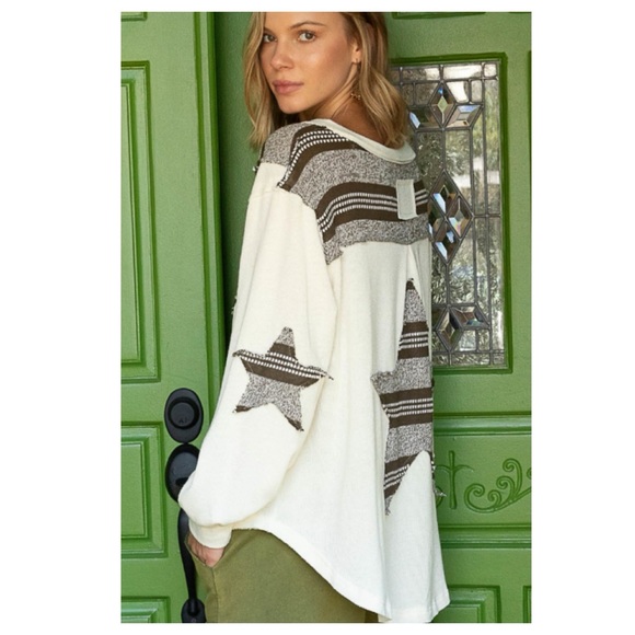 $35 start 38 LAST ONE ❤️POL oversized star top - Picture 3 of 8